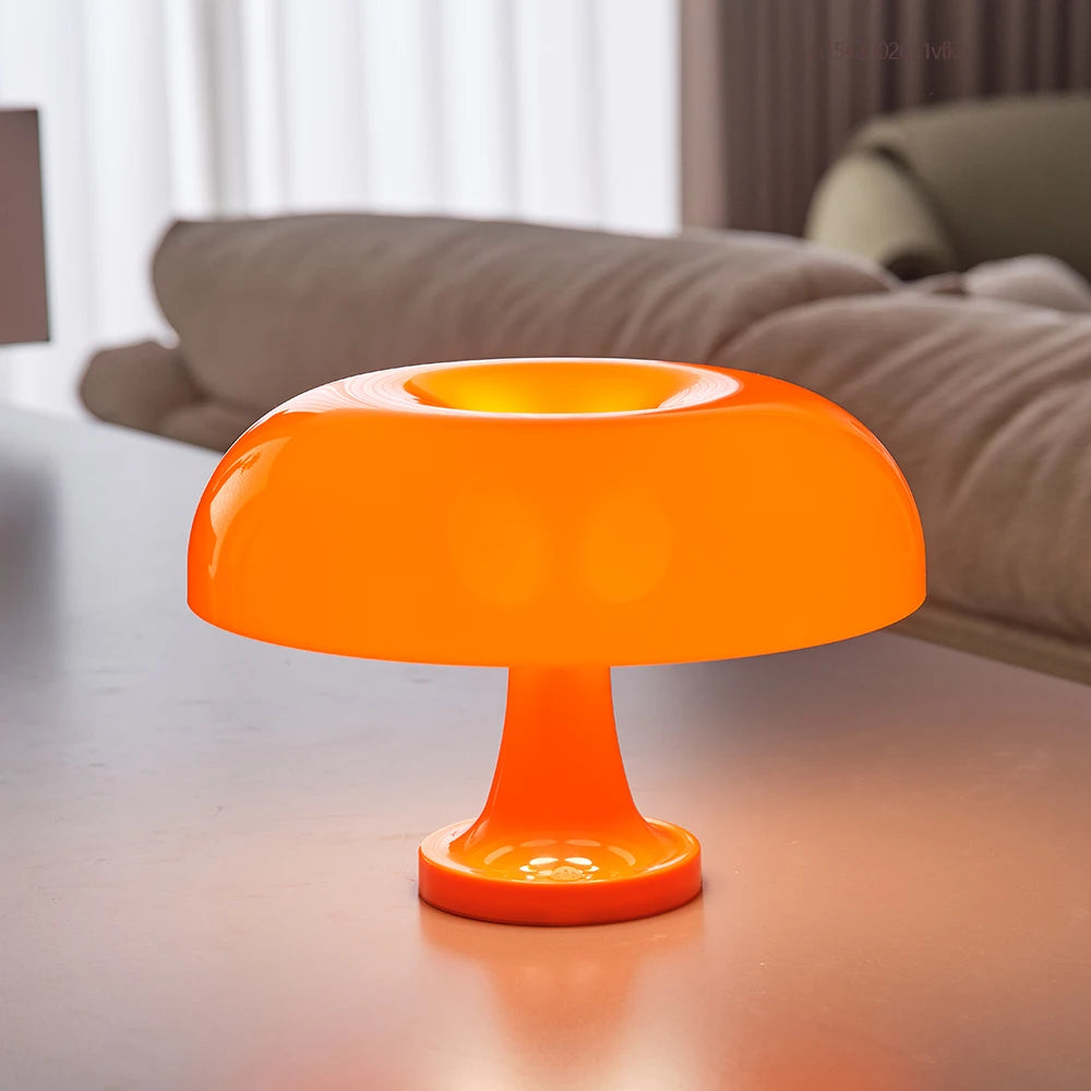 Mushroom LED Table Lamp – 3-Color Dimmable USB-C Bedside Light