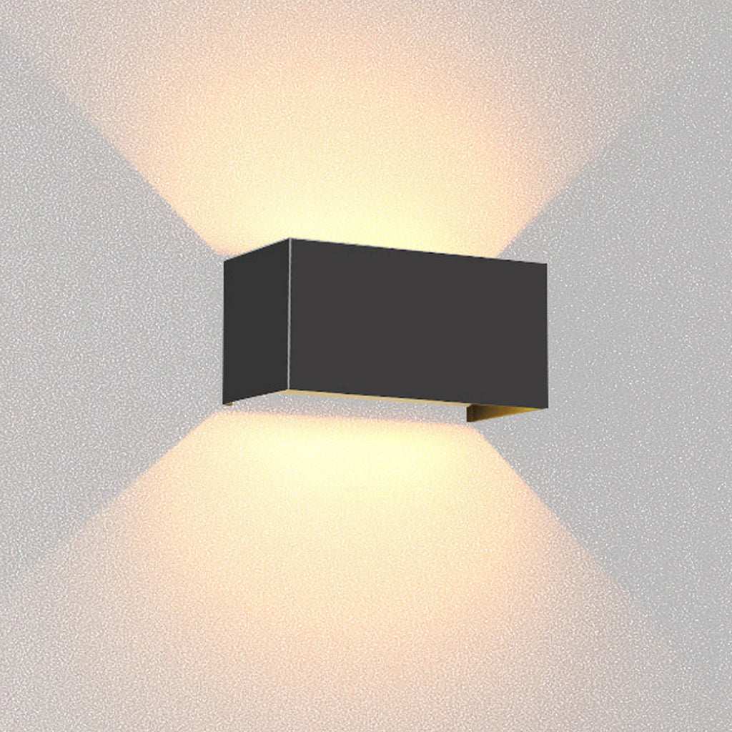 IP65 LED Wall Light – Waterproof Minimalist Sconce for Indoor & Outdoor